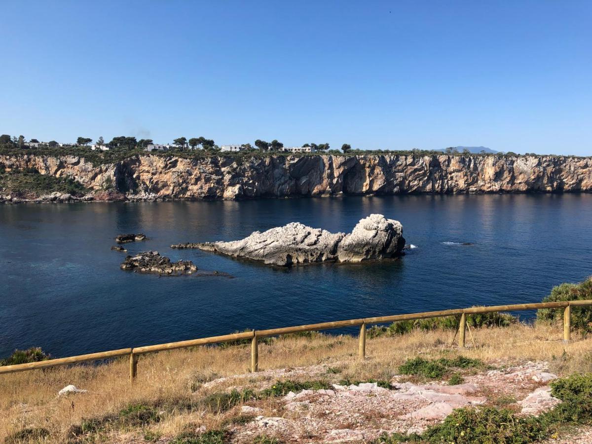 b&b le onde praiola Terrasini Esterno foto